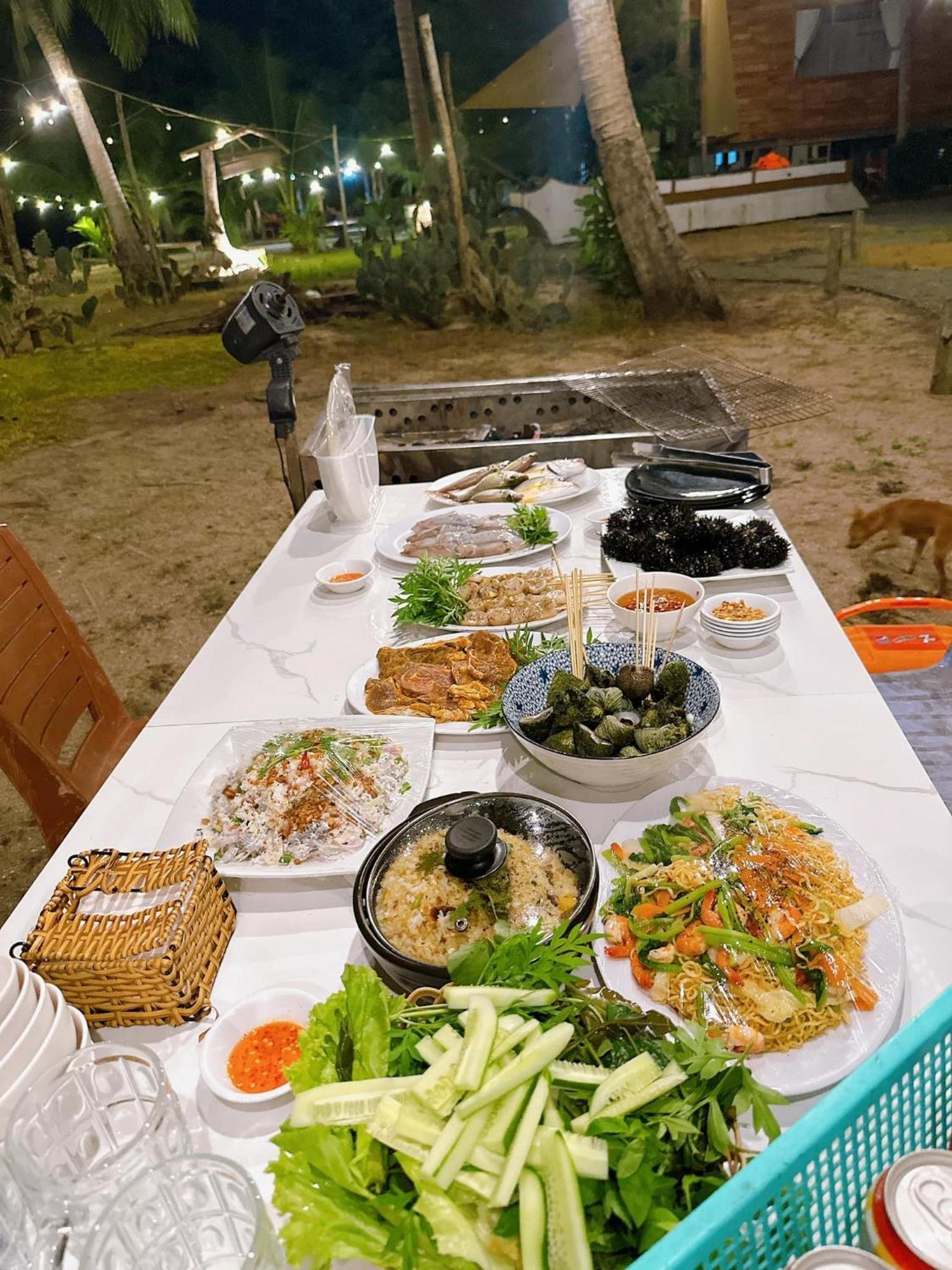 Bai Thom Retreat Guest House ฟู้โกว๊ก ภายนอก รูปภาพ